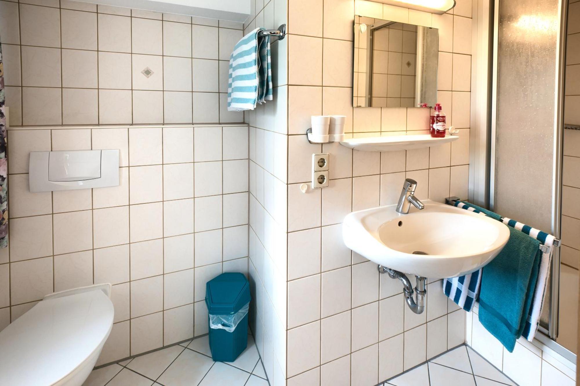 Gasthaus-Pension Zum Loewen Grafenhausen Exteriér fotografie
